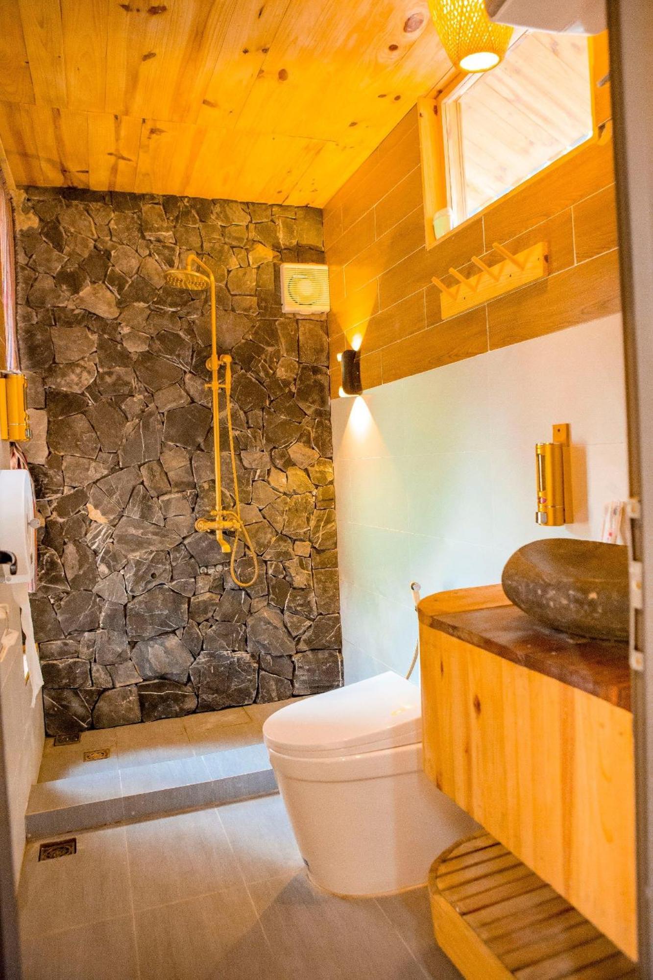 Chien'S Lodge Du Gia Làng Cac Екстериор снимка