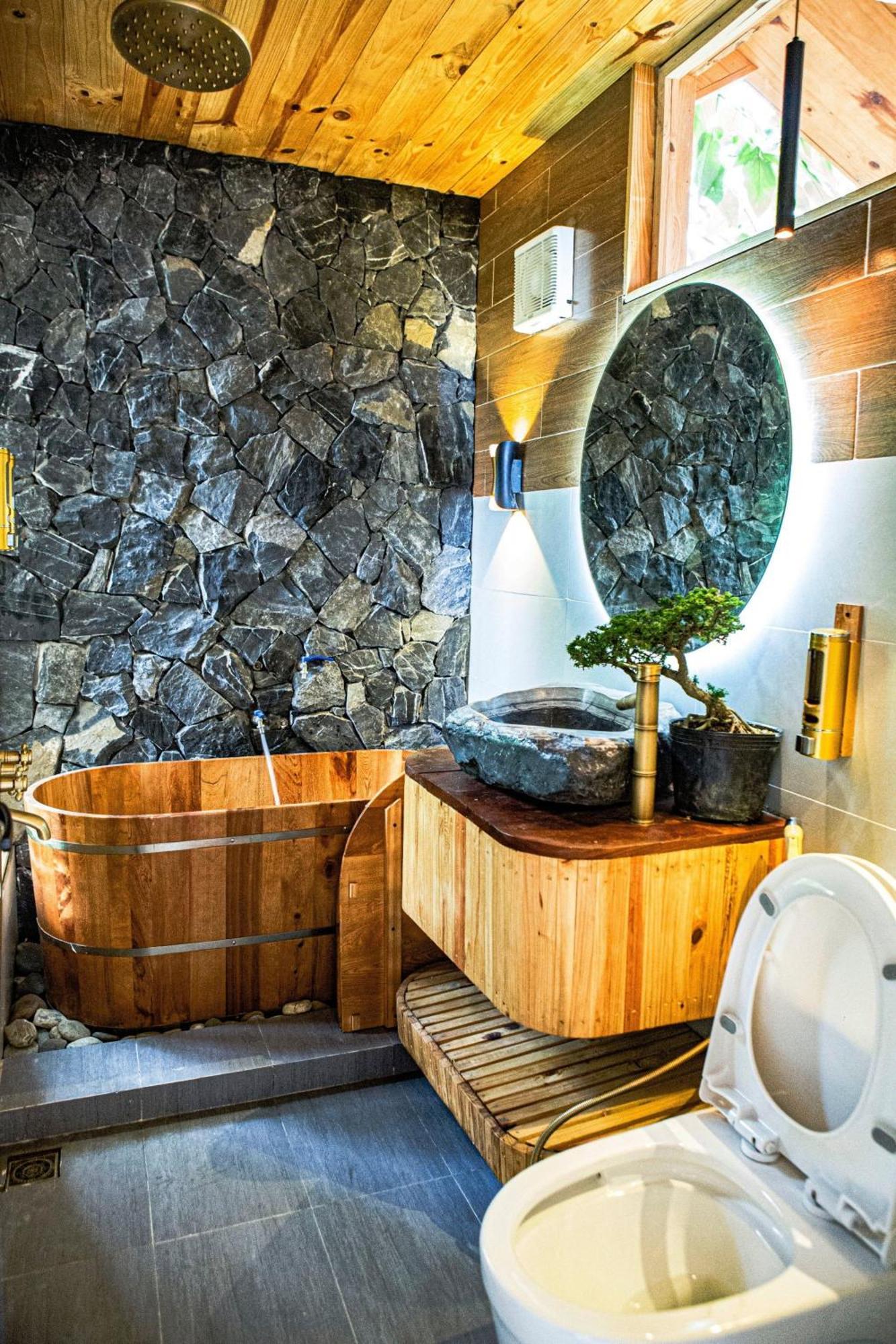 Chien'S Lodge Du Gia Làng Cac Екстериор снимка