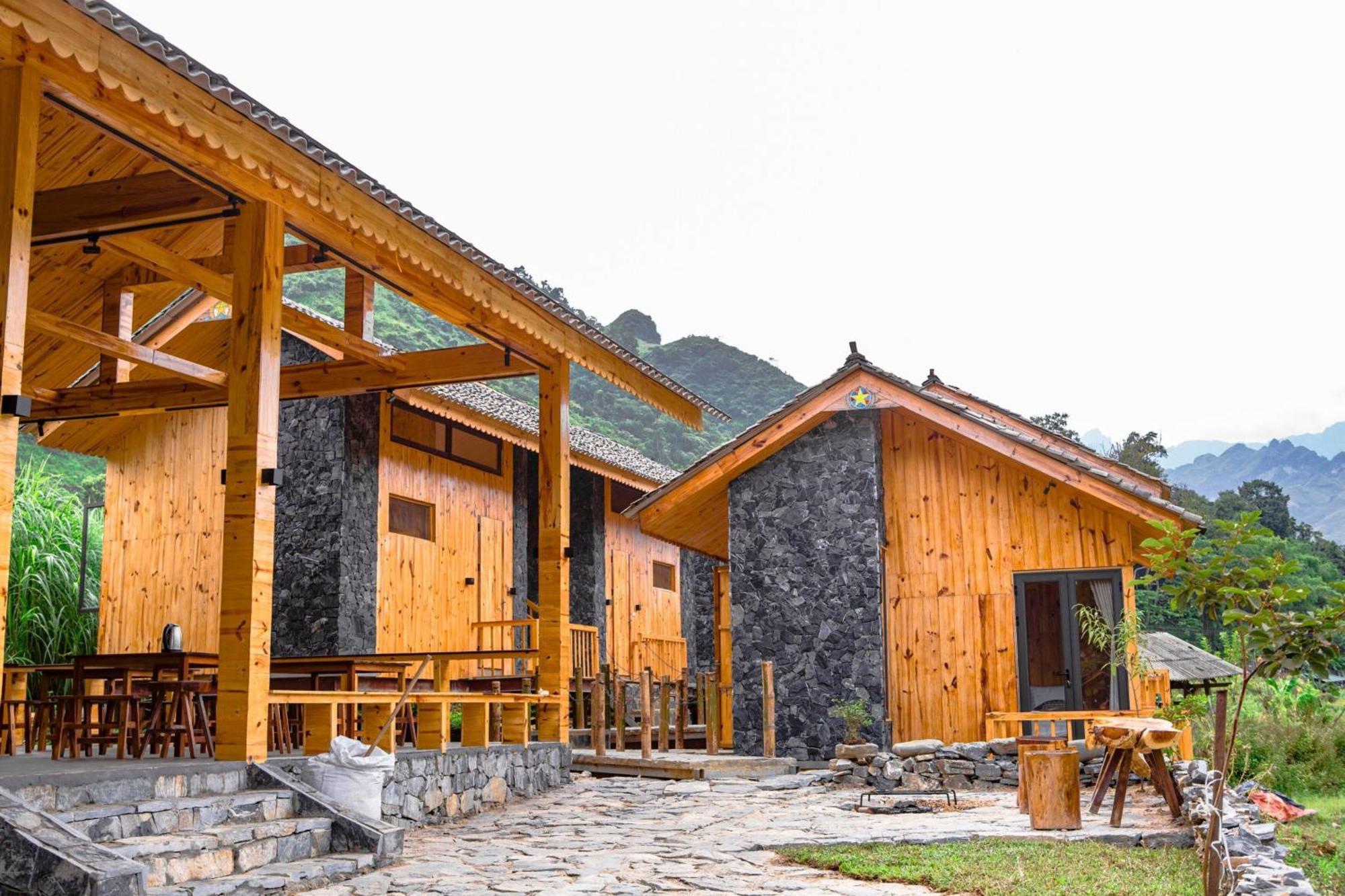 Chien'S Lodge Du Gia Làng Cac Екстериор снимка