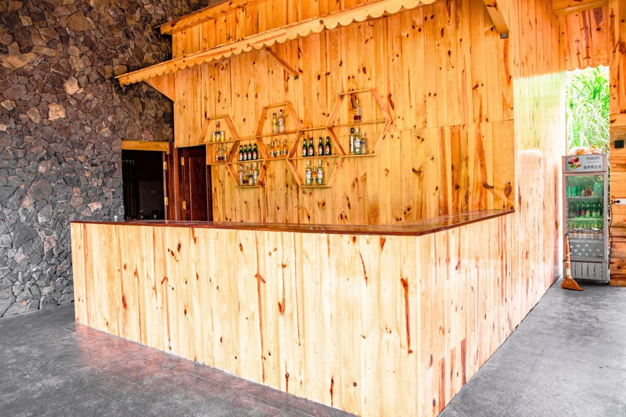 Chien'S Lodge Du Gia Làng Cac Екстериор снимка